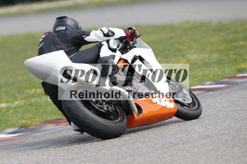 Archiv-2025/36 27.07.2025 PROMAX  ADR/Gruppe gelb/unklar